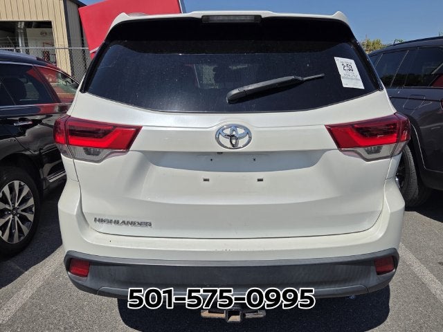 2019 Toyota Highlander LE