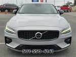 2024 Volvo S60 B5 Plus Dark Theme