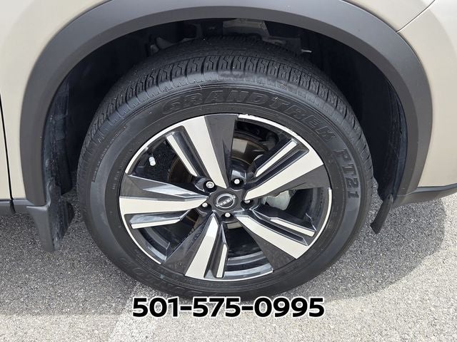 2025 Nissan Rogue SL