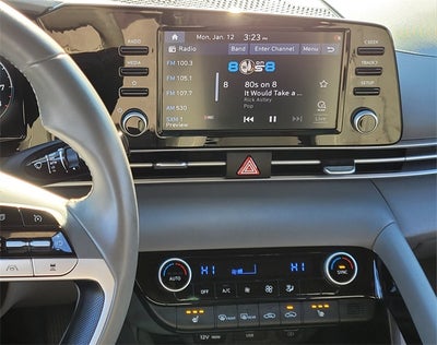 2022 Hyundai Elantra SEL