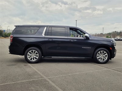 2023 Chevrolet Suburban Premier