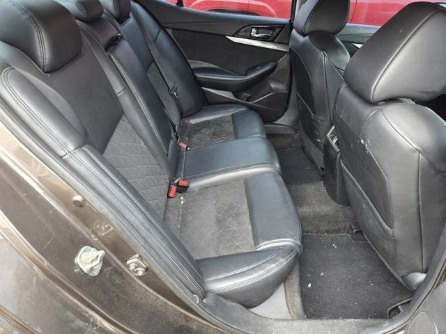 2016 Nissan Maxima SR