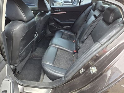 2016 Nissan Maxima SR