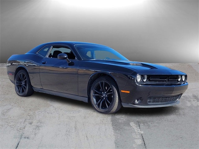 2018 Dodge Challenger SXT