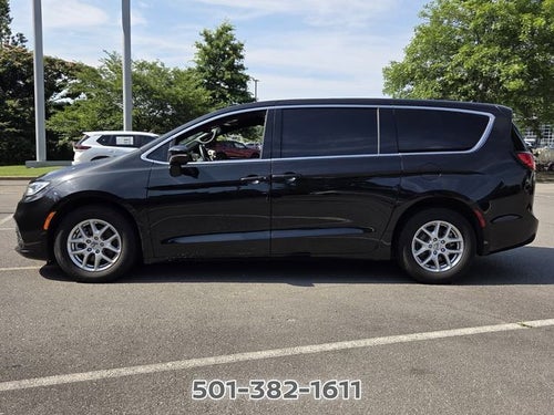 2023 Chrysler Pacifica Touring
