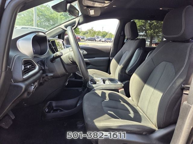 2023 Chrysler Pacifica Touring