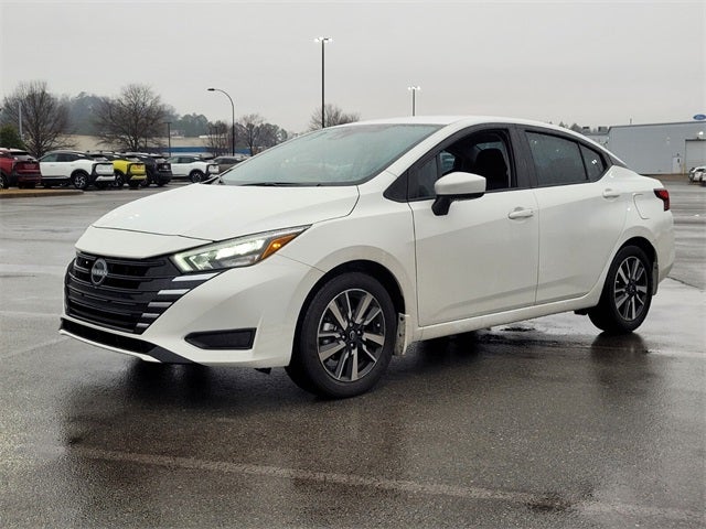 2025 Nissan Versa 1.6 SV