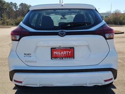 2025 Nissan Kicks Play S