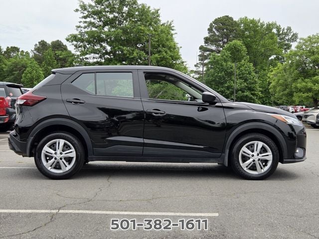 2025 Nissan Kicks Play S