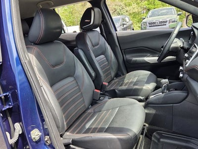 2019 Nissan Kicks SR