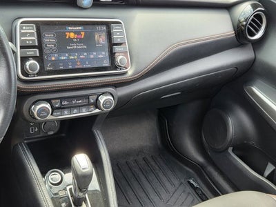 2019 Nissan Kicks SR