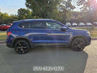 2023 Volkswagen Taos 1.5T SE