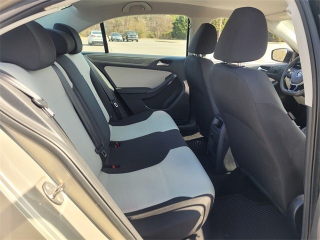 2015 Volkswagen Jetta 2.0L S