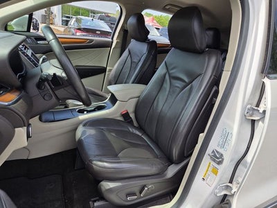 2019 Lincoln MKC Select