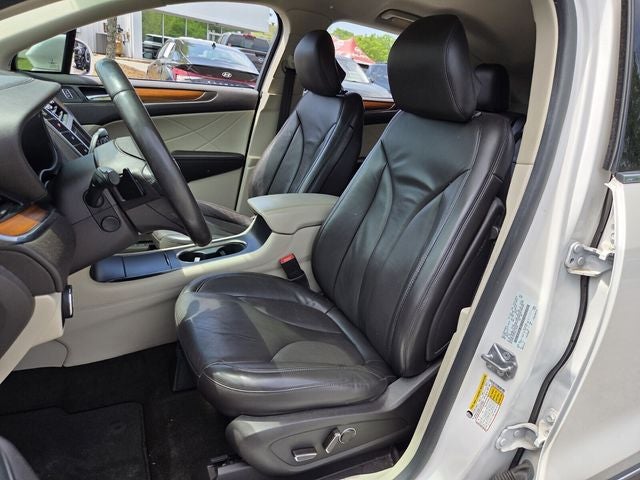 2019 Lincoln MKC Select