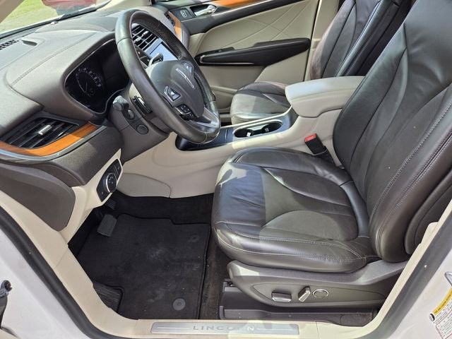 2019 Lincoln MKC Select