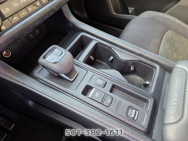2023 Nissan Pathfinder S