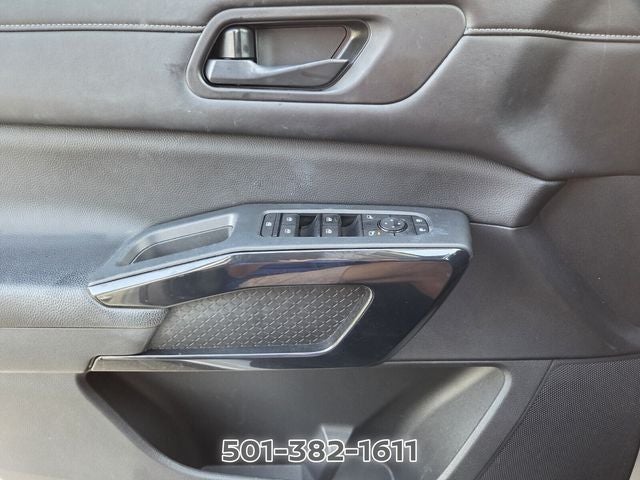 2023 Nissan Pathfinder S