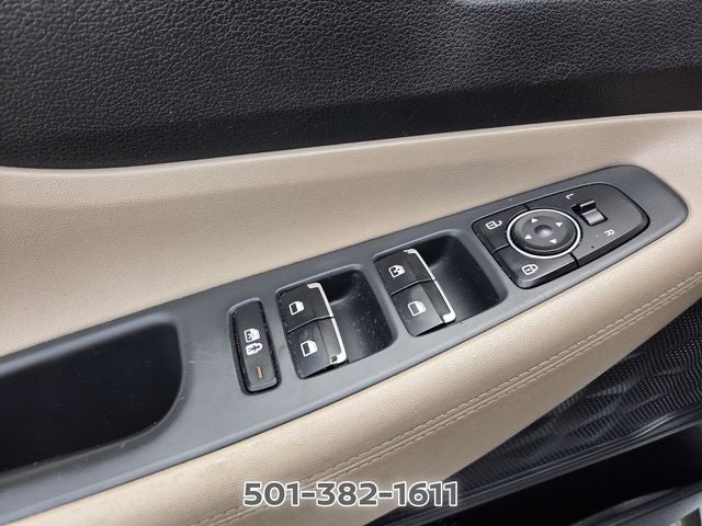 2022 Hyundai Santa Fe SE
