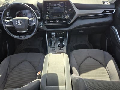 2021 Toyota Highlander LE