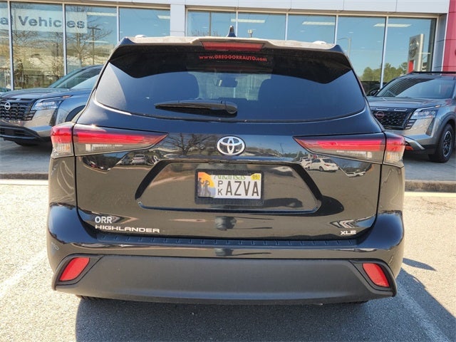 2024 Toyota Highlander LE
