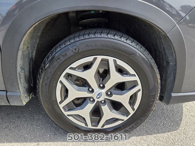 2024 Subaru Forester Premium