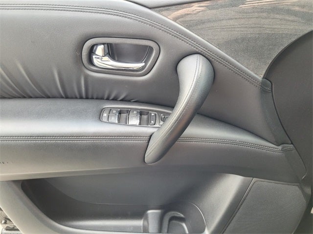 2022 Nissan Armada SV