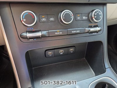 2023 Kia Carnival LX Seat Package