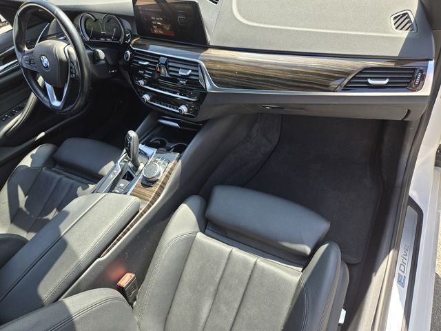 2018 BMW 5 Series 530e iPerformance