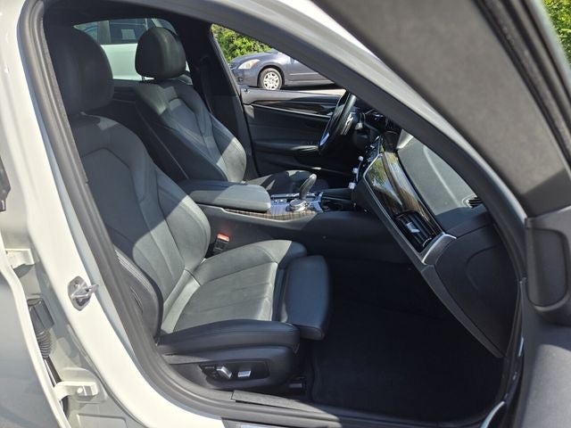 2018 BMW 5 Series 530e iPerformance