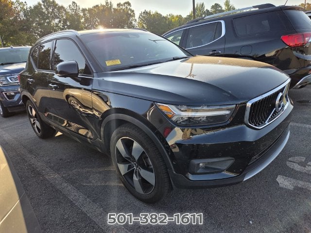 2019 Volvo XC40 Momentum