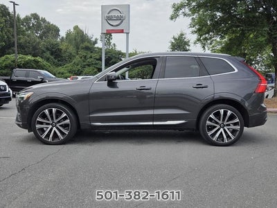 2023 Volvo XC60 B5 Ultimate Bright Theme
