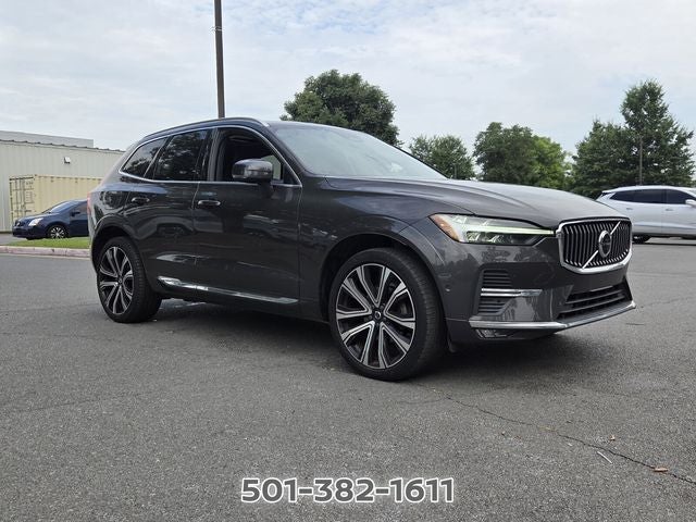 2023 Volvo XC60 B5 Ultimate Bright Theme