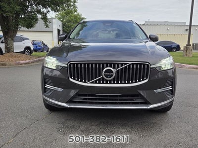 2023 Volvo XC60 B5 Ultimate Bright Theme