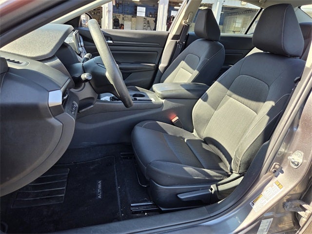 2022 Nissan Altima 2.5 S