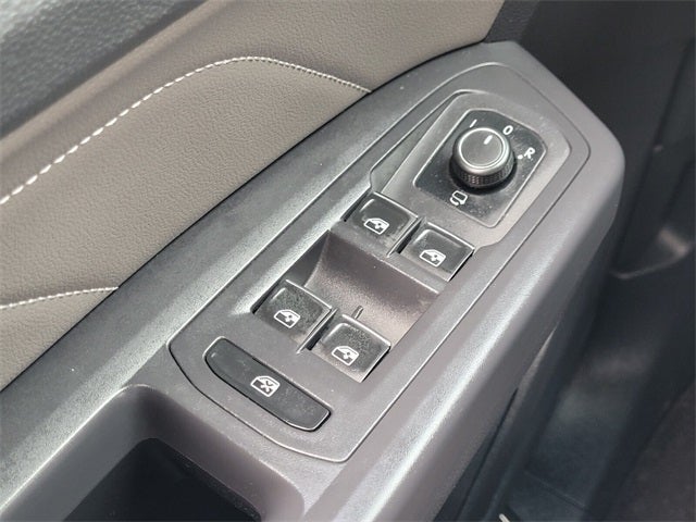 2021 Volkswagen Atlas Cross Sport 3.6L V6 SEL Premium R-Line