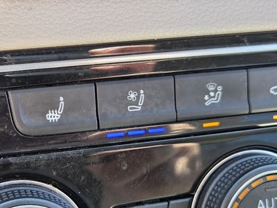 2018 Volkswagen Atlas SEL Premium 4Motion