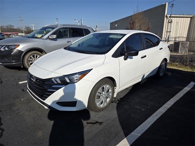 2024 Nissan Versa 1.6 S