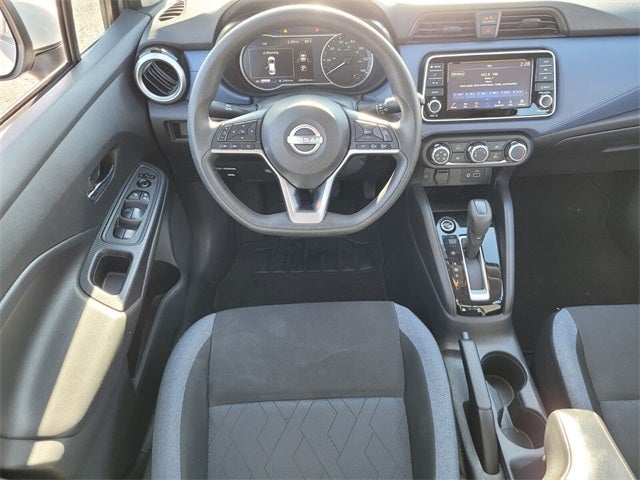 2023 Nissan Versa 1.6 SV