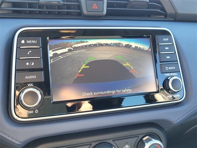 2023 Nissan Versa 1.6 SV