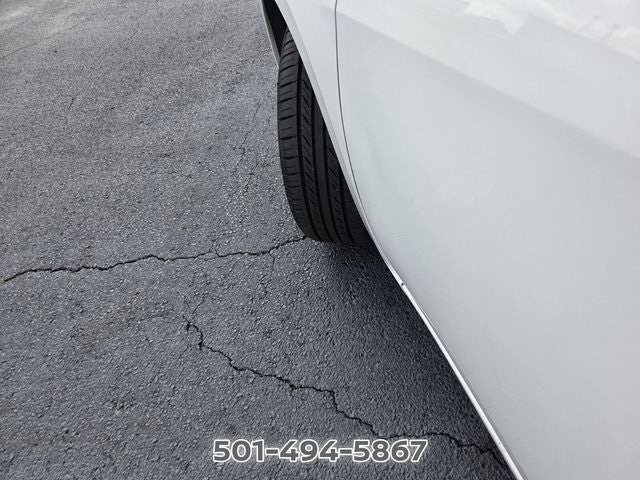 2024 Nissan Versa 1.6 SV