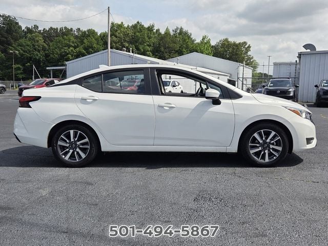 2024 Nissan Versa 1.6 SV