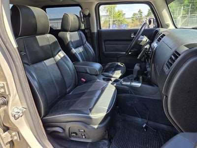 2009 Hummer H3T Base