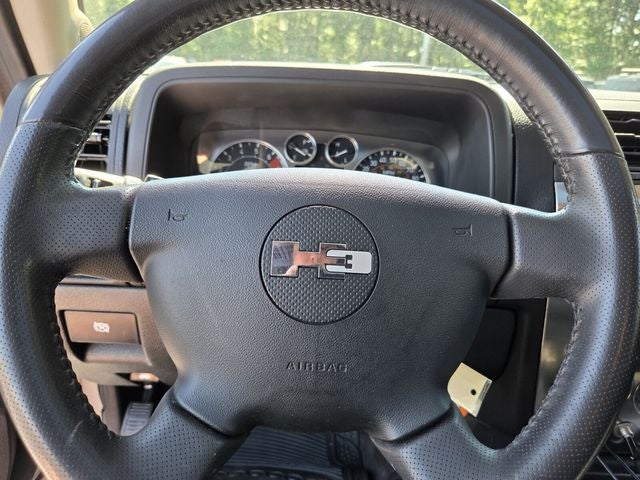 2009 Hummer H3T Base