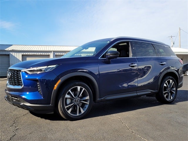 2025 INFINITI QX60 LUXE