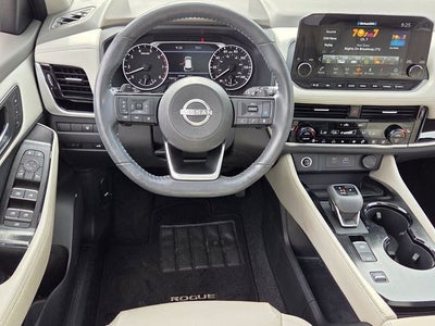 2022 Nissan Rogue SL