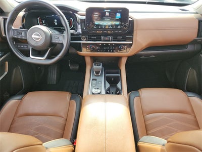 2024 Nissan Pathfinder Platinum