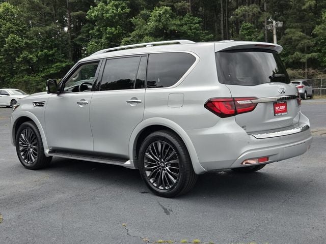 2022 INFINITI QX80 Premium Select