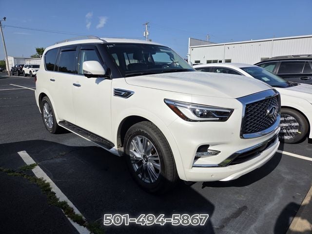 2022 INFINITI QX80 LUXE