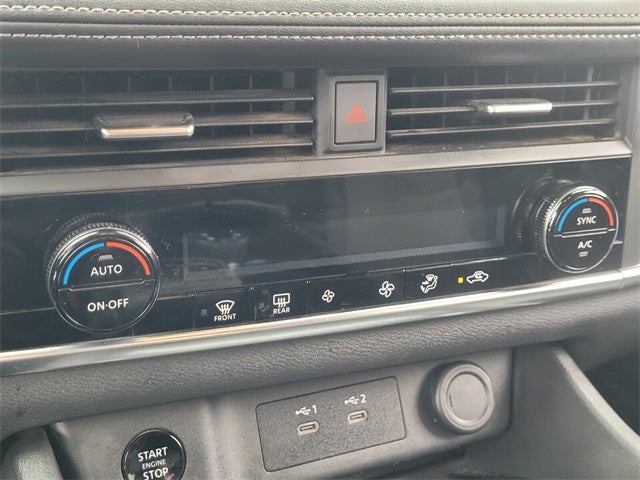 2024 Nissan Rogue SV